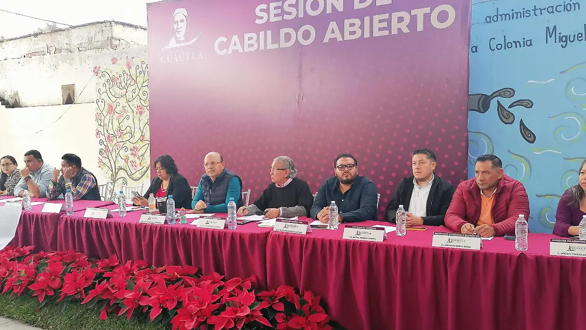 sesion-de-cabildo-abierta-en-cuautla