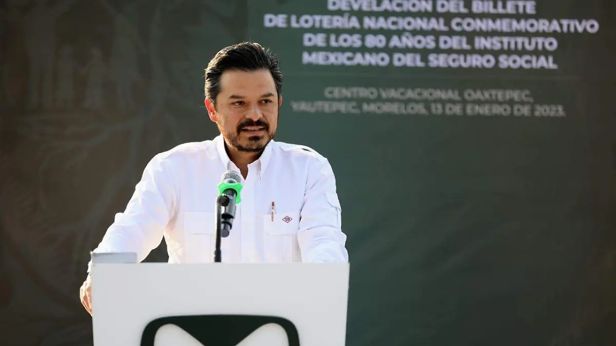 zoé-robledo-arbuto