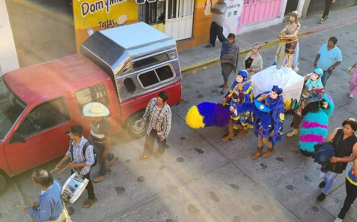 sayones-de-tetela-del-volcán