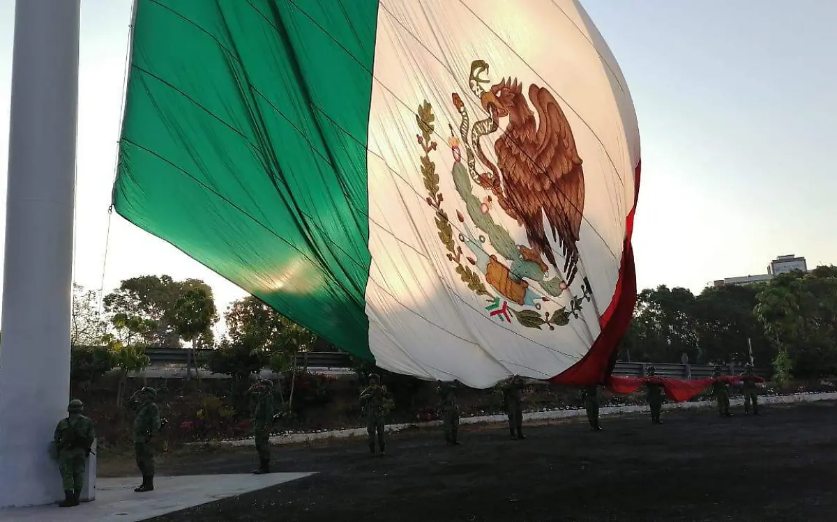 honores-bandera-cuautla