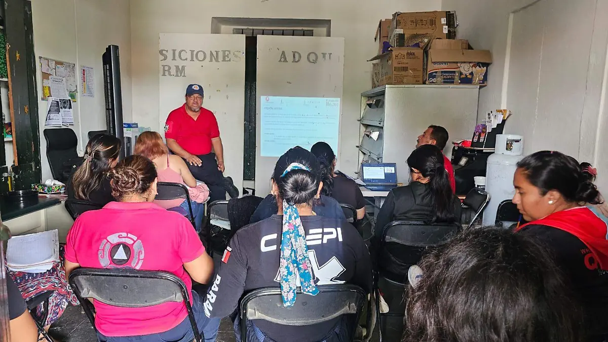 capacitacion-de-mujeres-en-primeros-auxulios