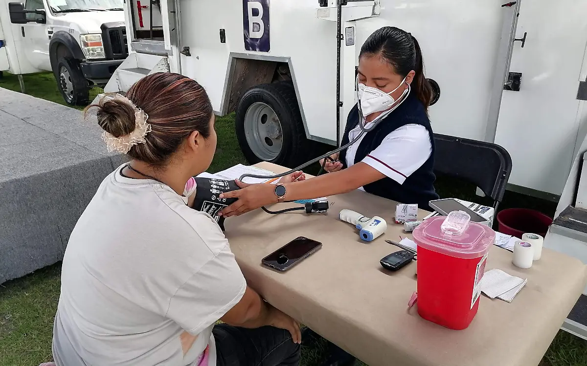 llevan-servicios-médicos-gratuitos-a-zonas-vulnerable-de-cuautla-1