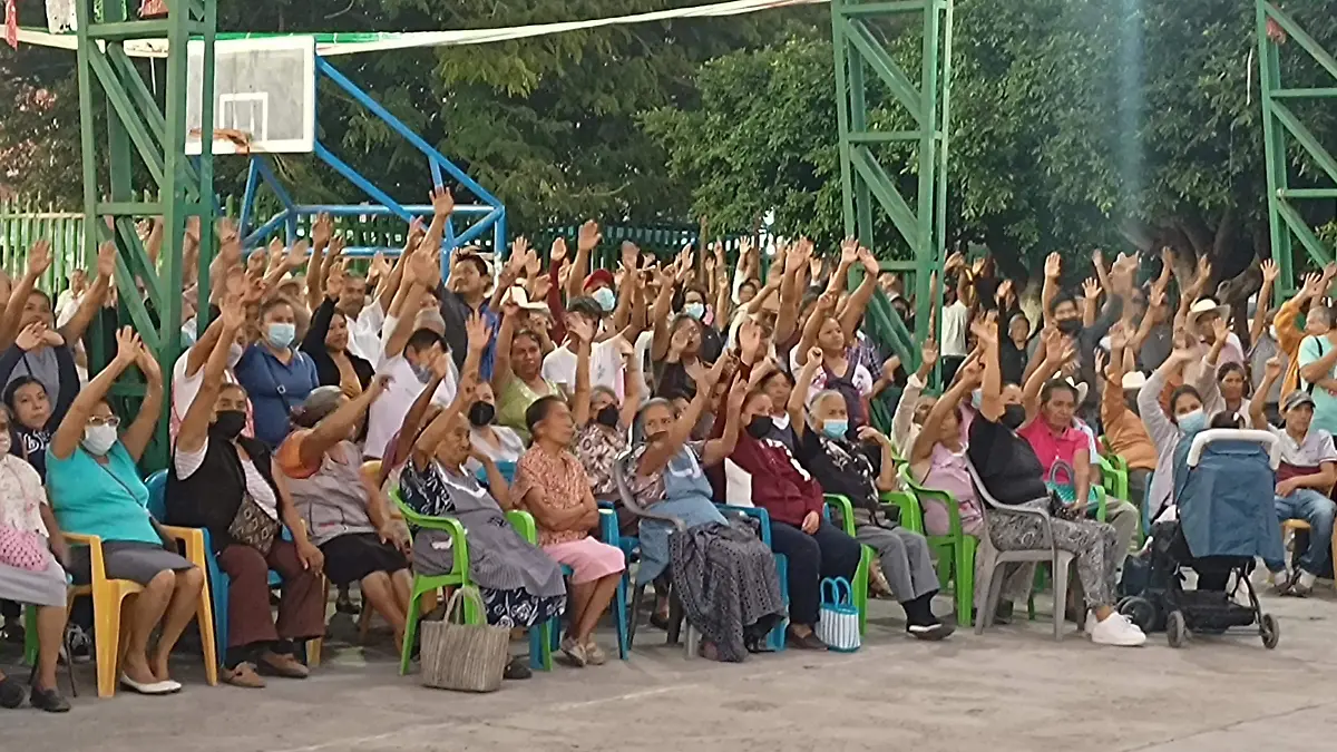 habitantes-de-tetelcingo-votan-a-favor-de-la-municipalizacion