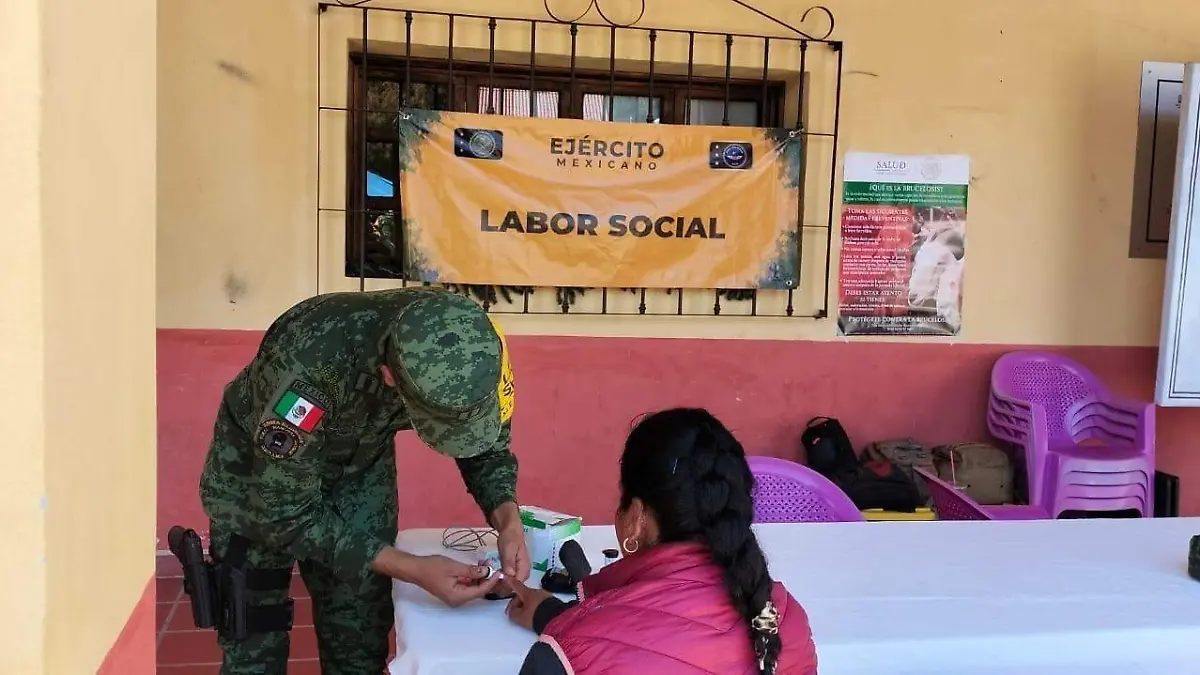labor-social-ejército-mexicano-hueyapan