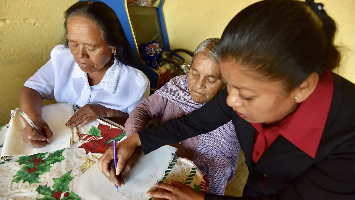 698073_Alfabetización indígena _web