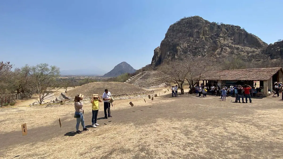 69884595-476e-49b0-aa2d-712feacd3d8c