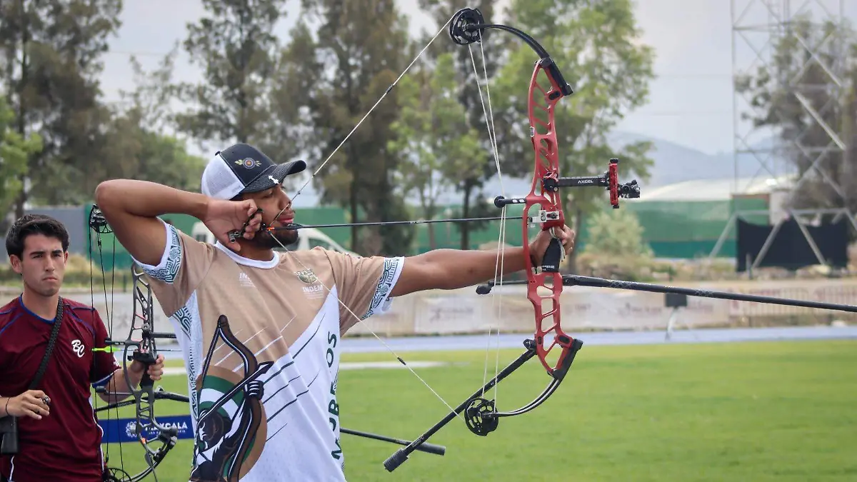 69a9c014f3f97b2def12487e_Maximo Mendez (3)