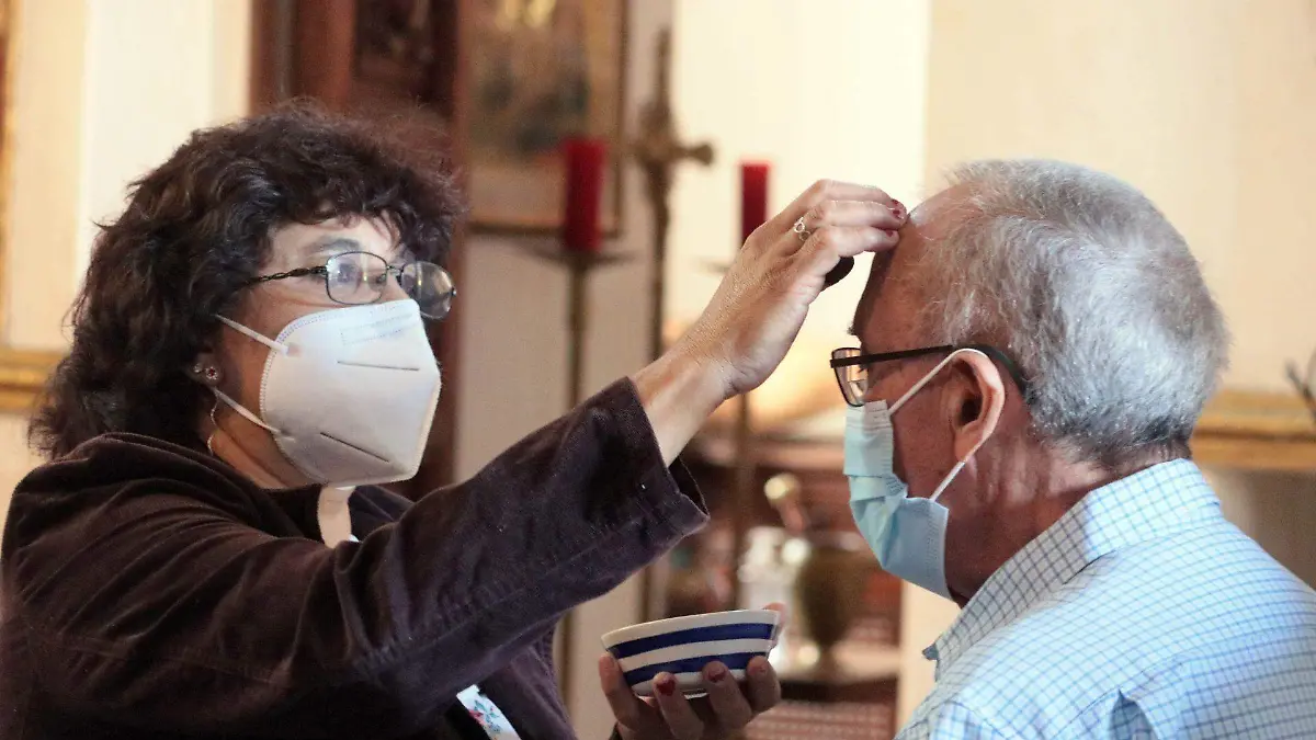 861250_Miércoles Ceniza Católicos Cuaresma_web