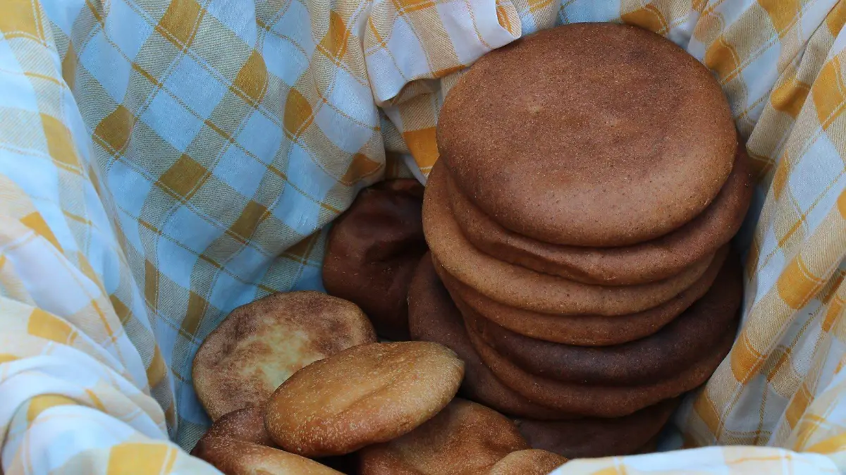33326058_266823480527971_2400481376630472704_n