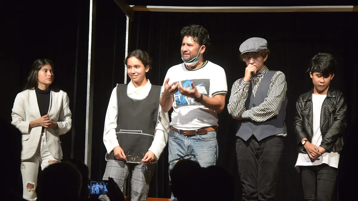 obra-estacion-gritadero