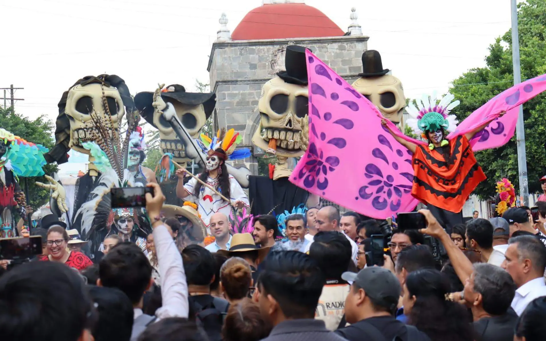 festival-miquixtli-2024-desfile-dia-de-muertos-1