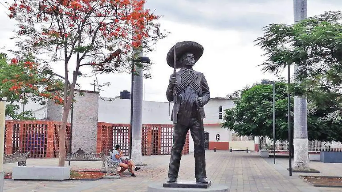 esculturas-emiliano-zapata-ayala