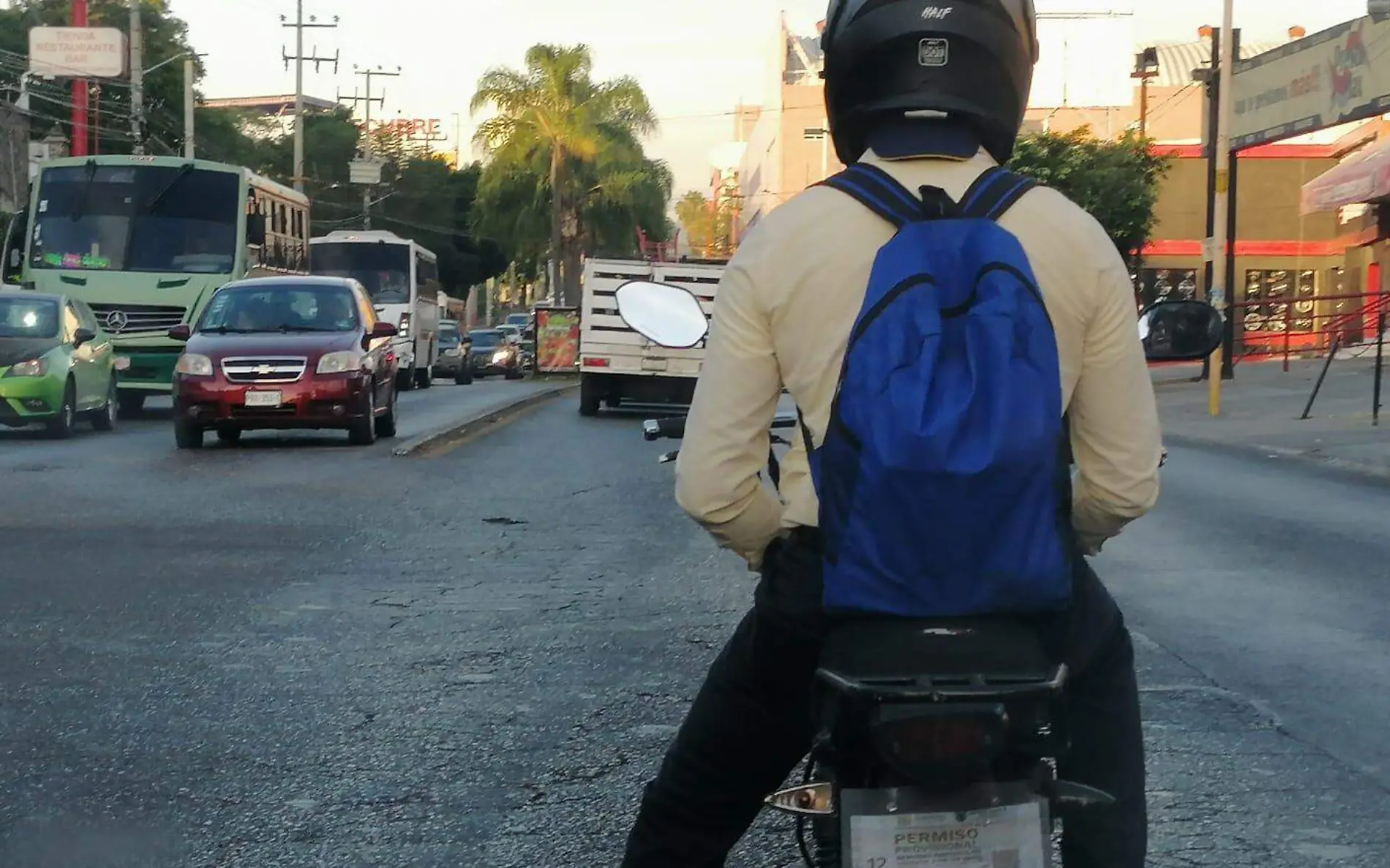 motociclistas-circulacion-permisos-luis