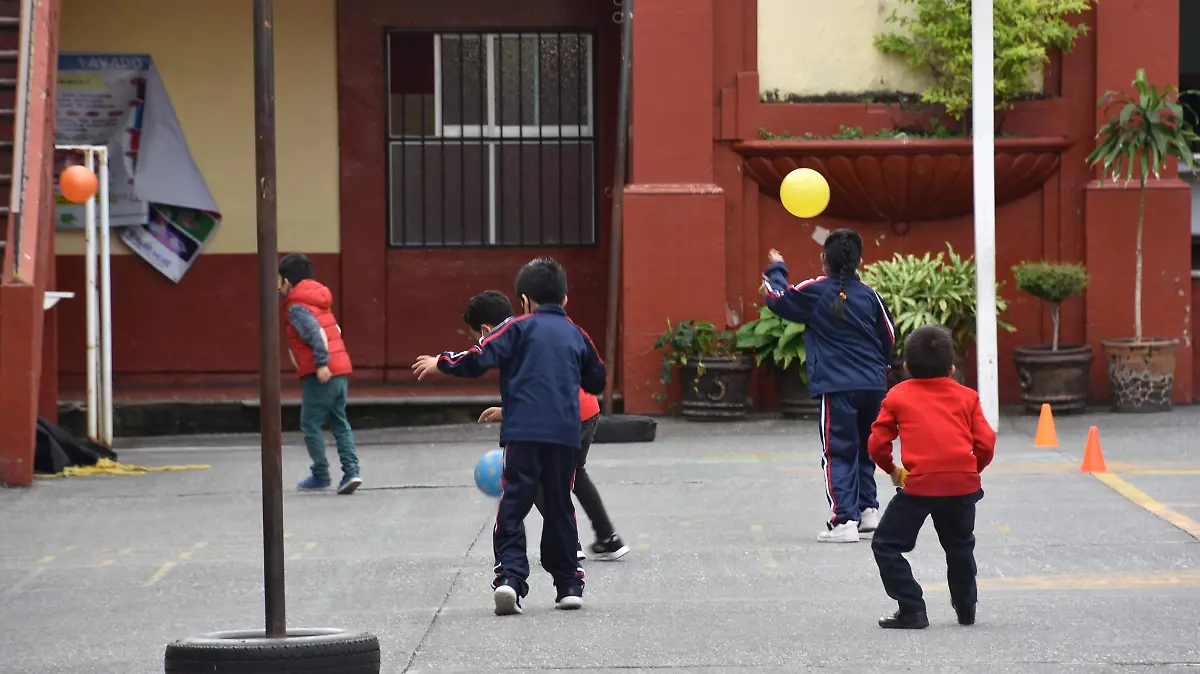 Eliacín-escuelas-froylán