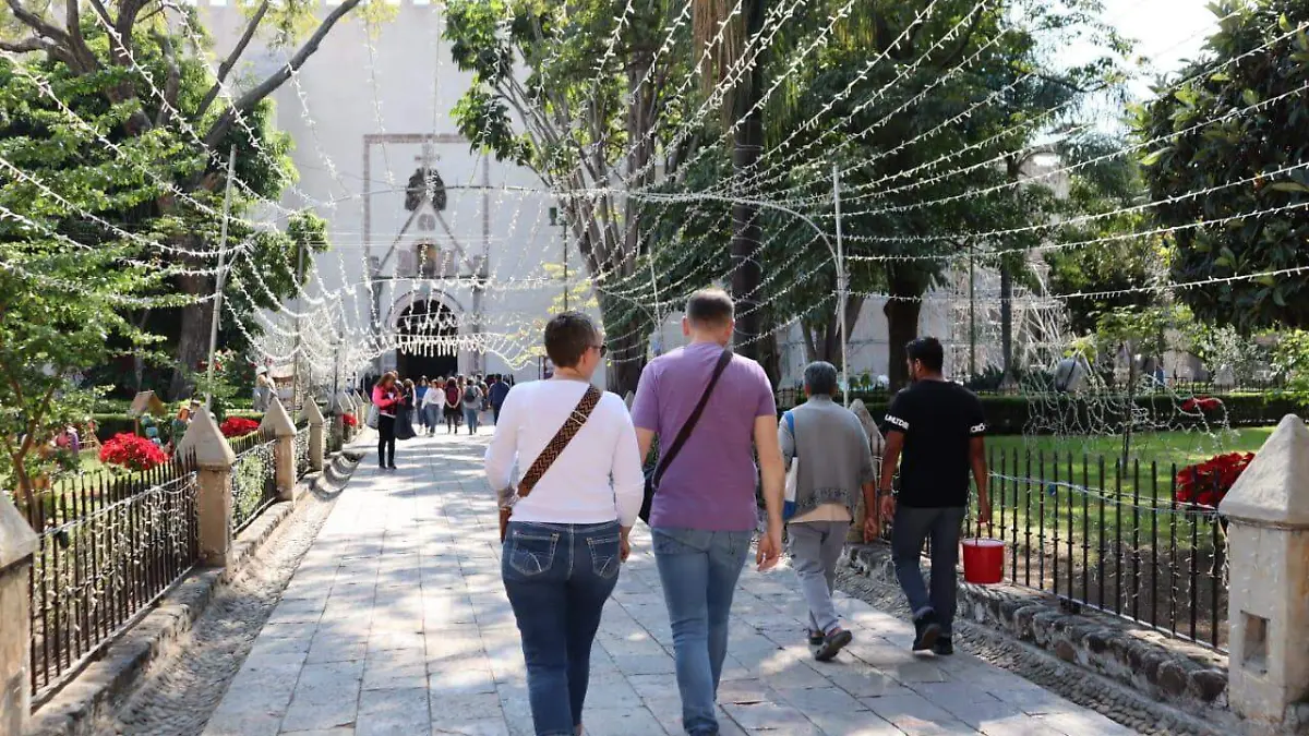catedral-misas-año nuevo-luis flores