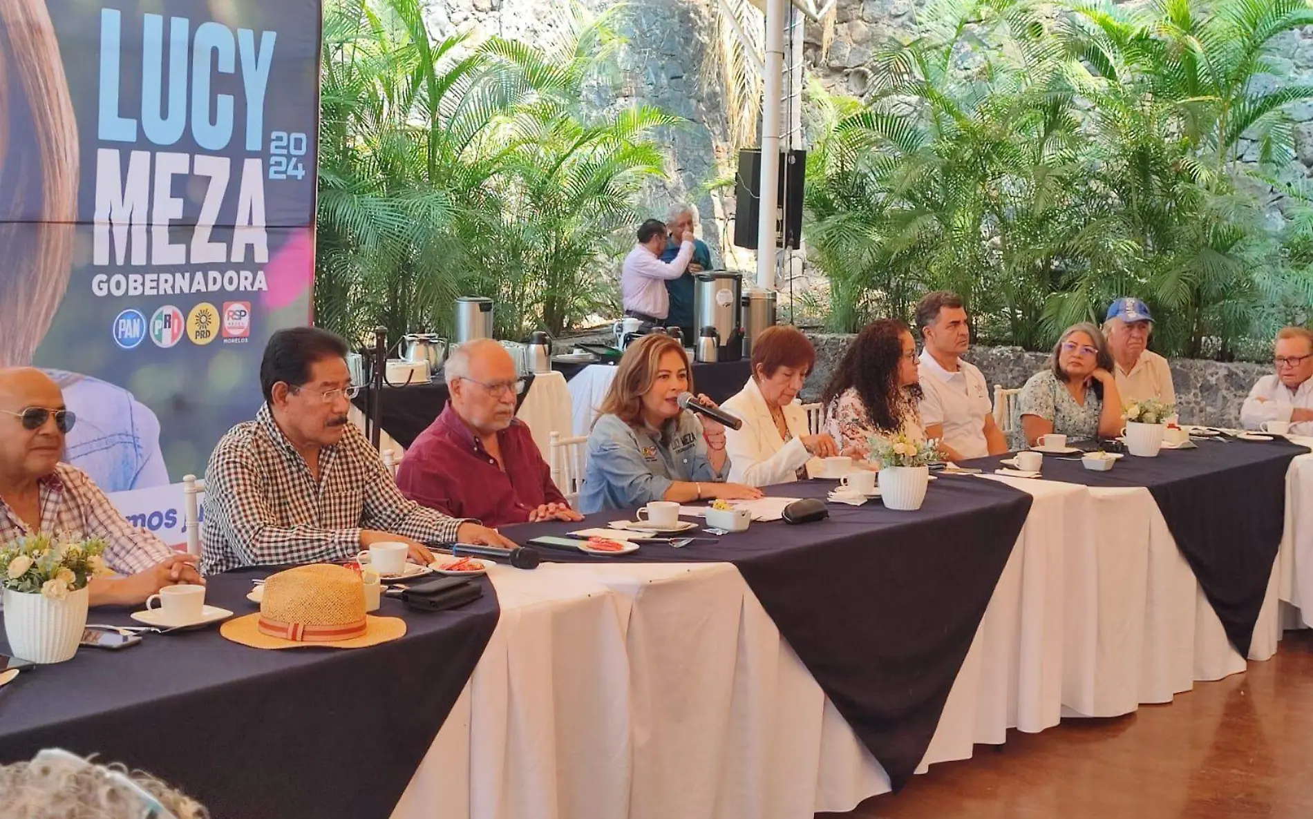 lucía-meza-uaem-jubilados