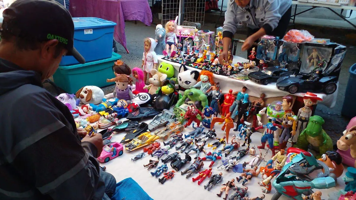 juguetes-tianguis-ciudad-chapultepec-cuernavaca-reyes-magos-jessica