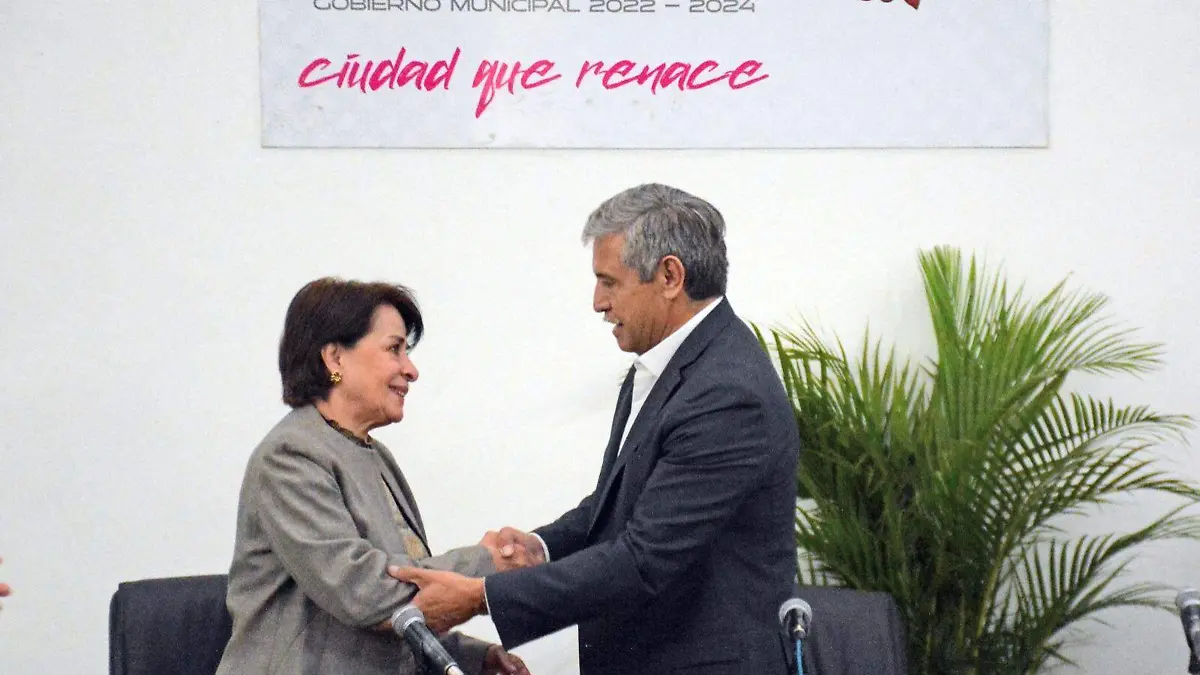 cronista-María-de-Lourdes-Bejarano 