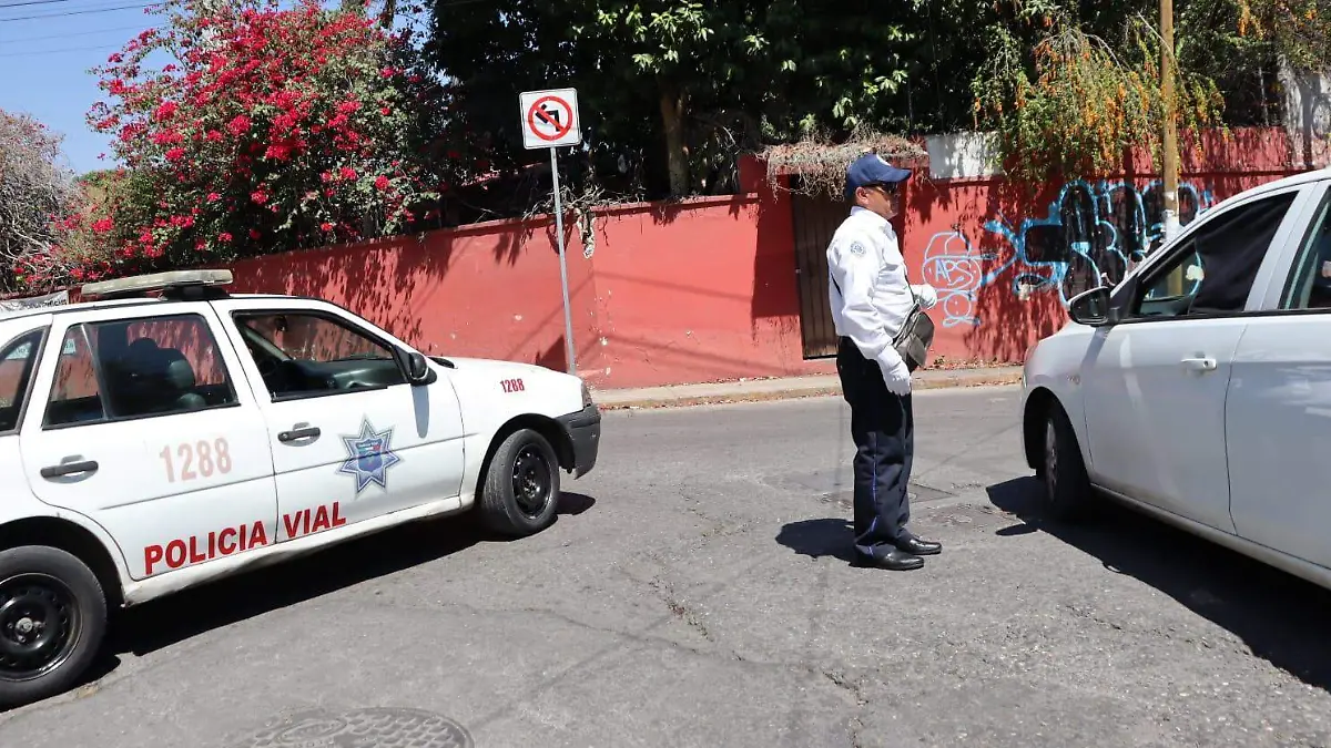 LUIS-F7EN La calle De. Guillermo Gándara será nuevamente de un solo sentido (1)