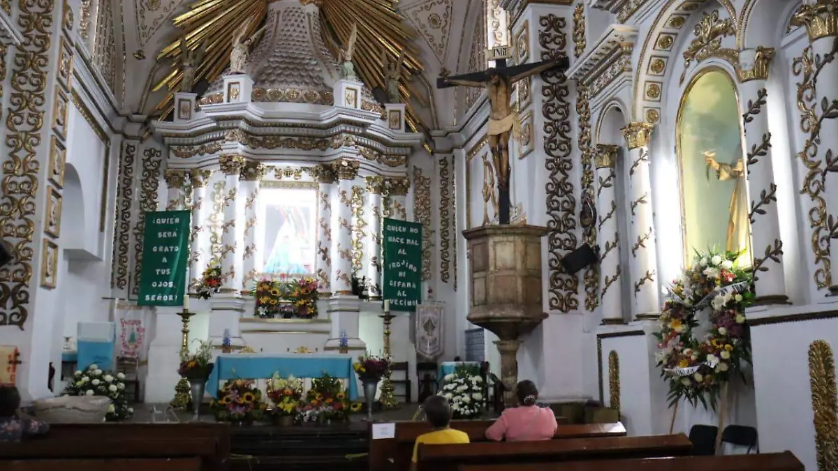 santuario-virgen-de-los-milagros-luis-flores