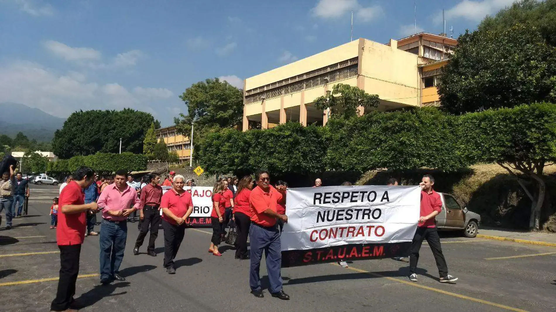 trabajadores-uaem-archivo