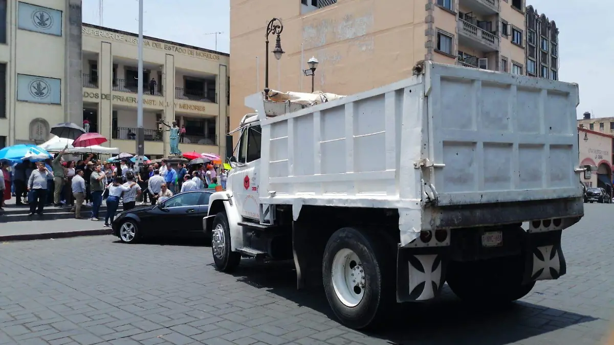 ctm-cierra-calles-luis-flores