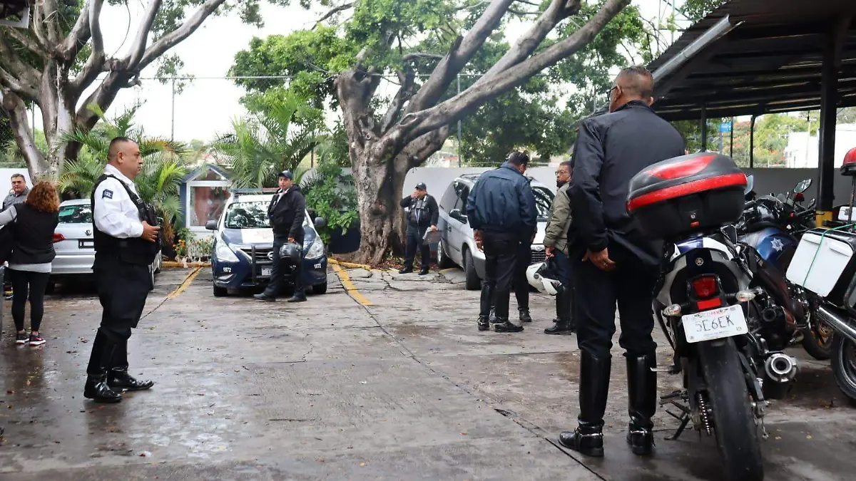 policía-vial-manifestacion-luis
