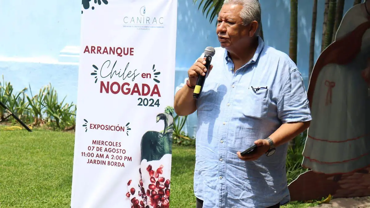 exposición-chiles-en-nogada.