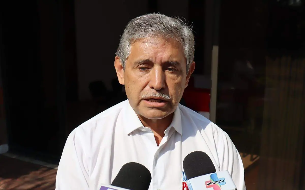 LUIS-F3EN El candidato a la alcaldía de Cuernavaca por la coalición Dignidad y Seguridad por Morelos Vamos Todos, José Luis Urióstegui Salgado (4)