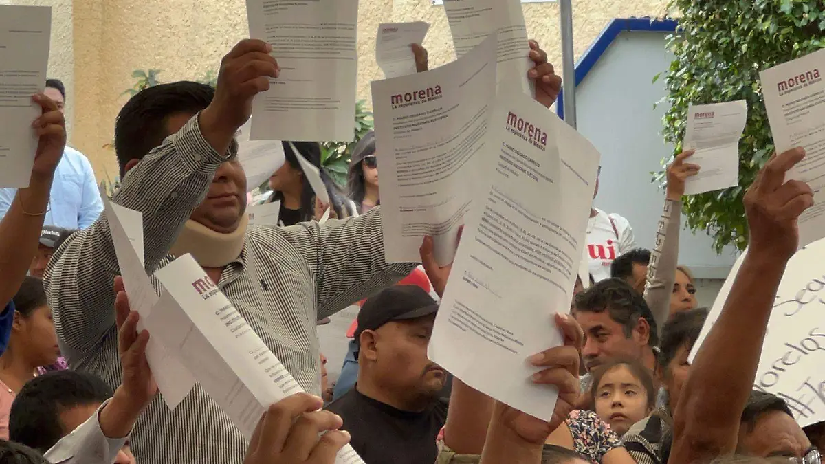 muestran renuncias