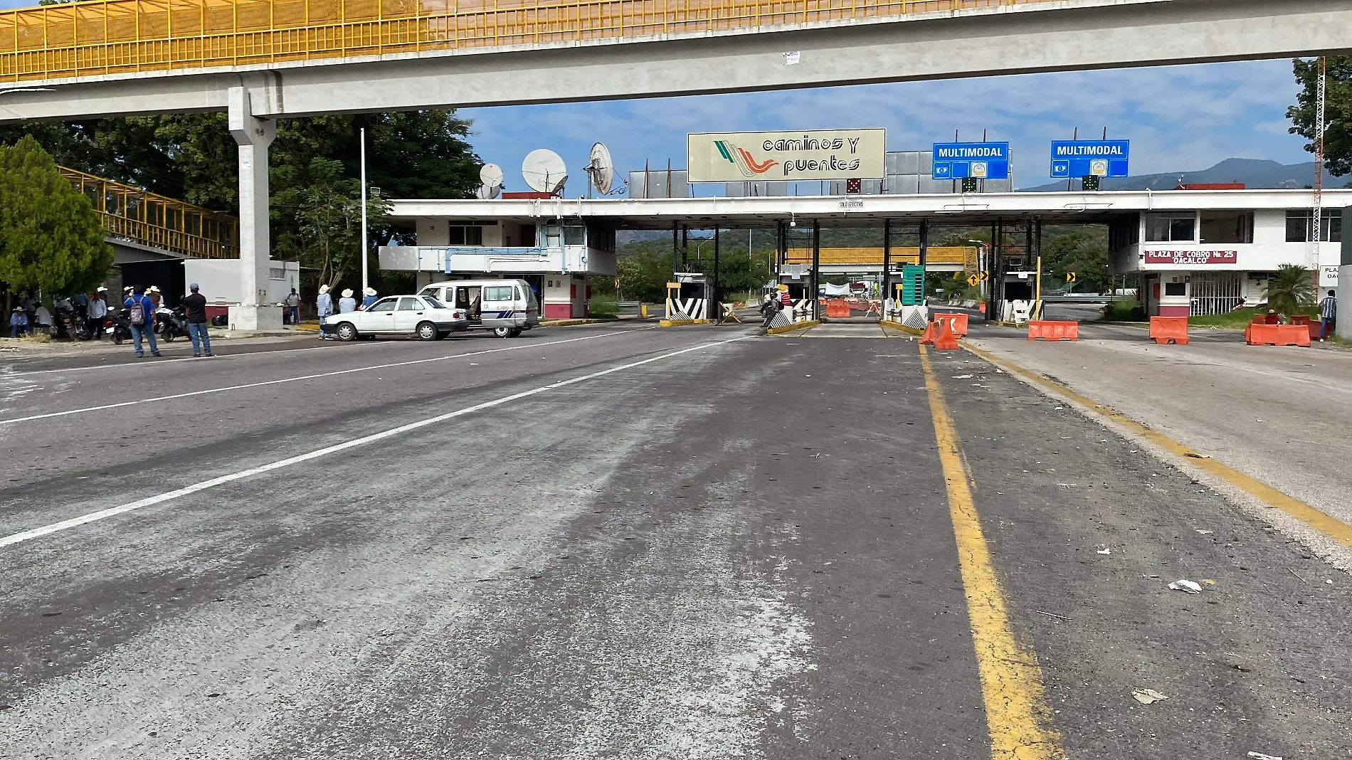 autopista-la-pera-cuautla-caseta-oacalco-