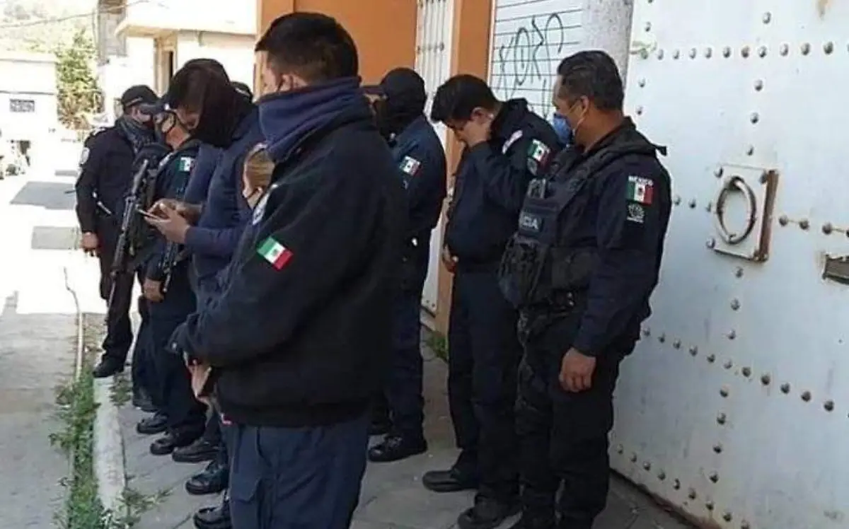 Policías (1)
