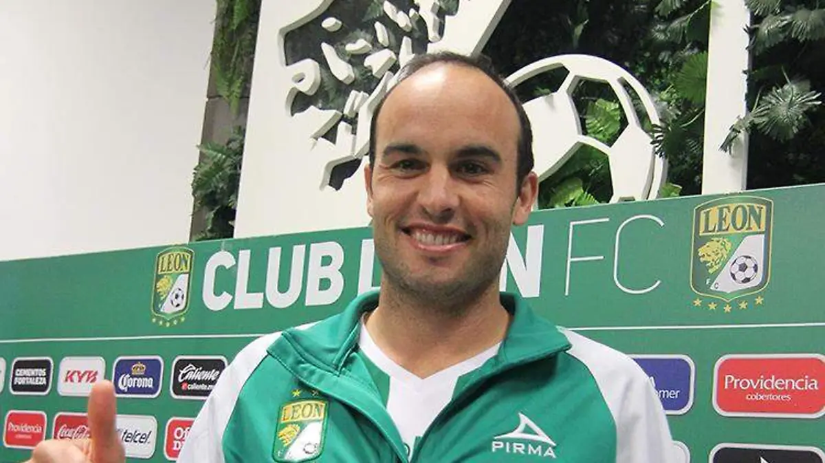 landon-donovan-leon