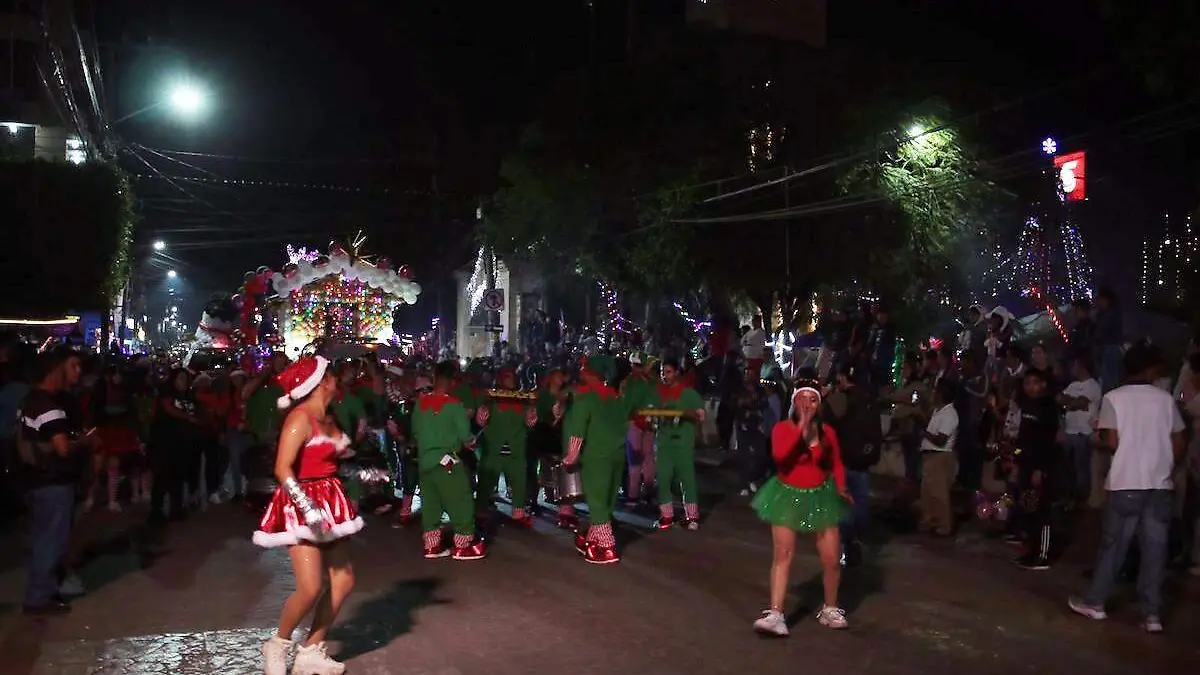 caravana-navideña-jituepec-1