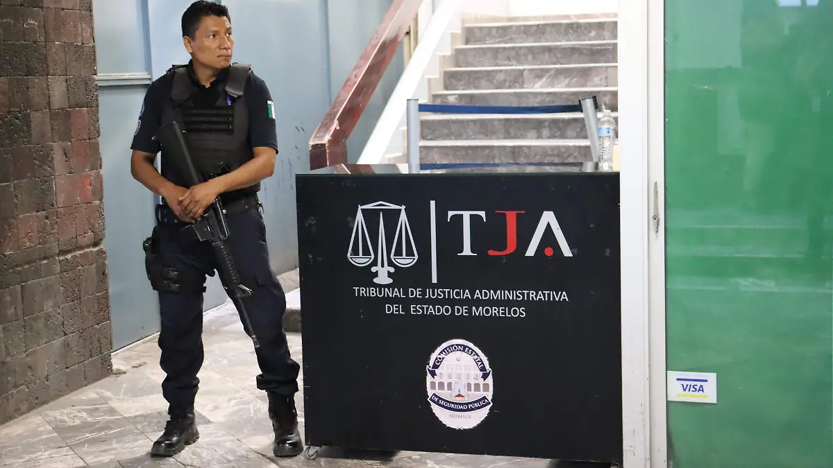 vaciones-justicia-guillermo-arroyo3-luis-flores