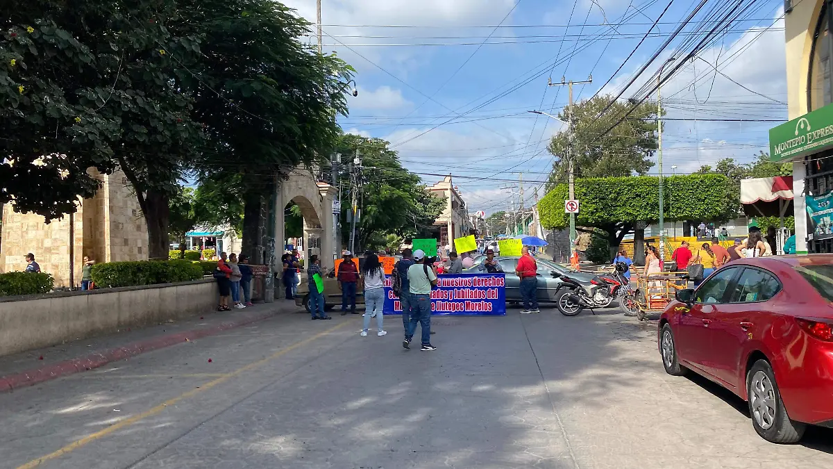 jubilados-cierran el zócalo-valeria-díaz