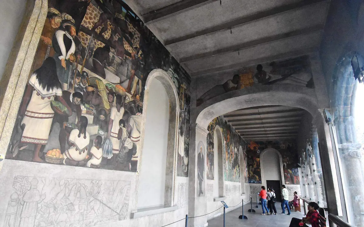 palacio-cortés-emblema-estado