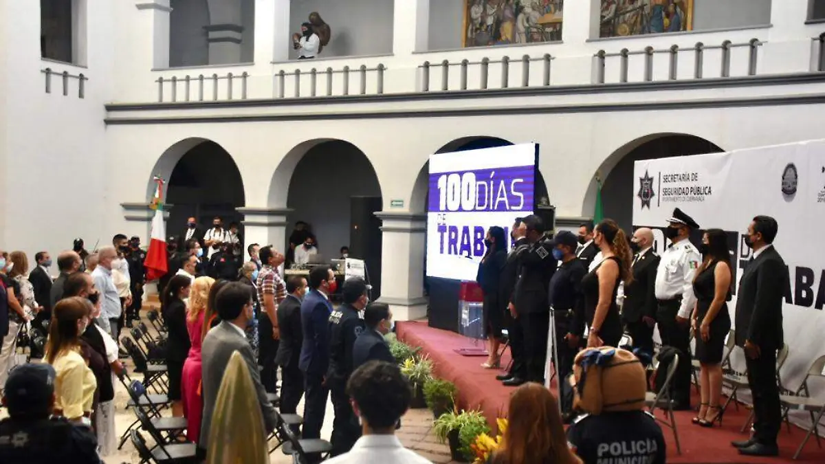 Cien días de trabajo
