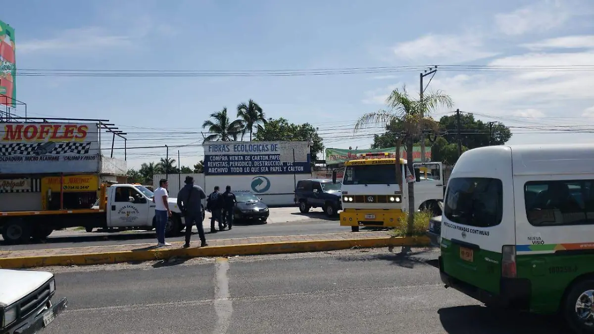 Hallan vehículos remarcados en el lote Vargas