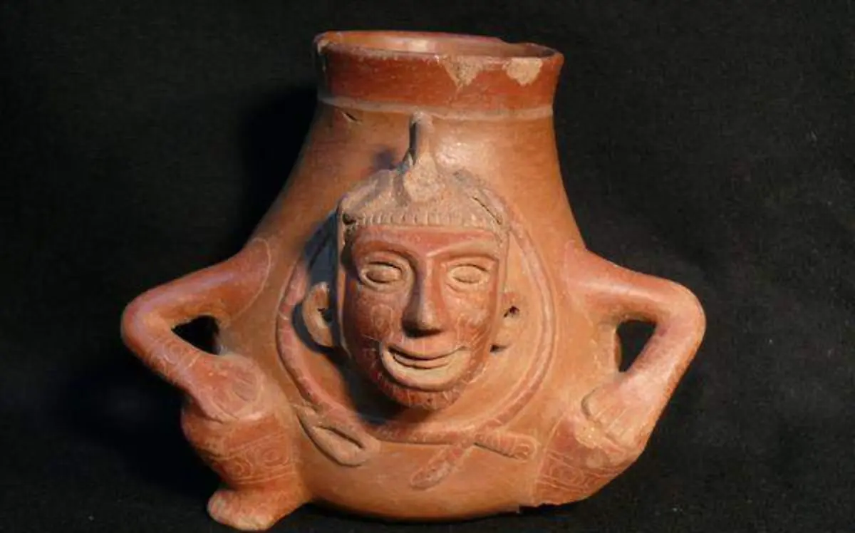 Olla de Macuilxóchitl — Tonatiuh, Zona Arqueológica del Tepozteco