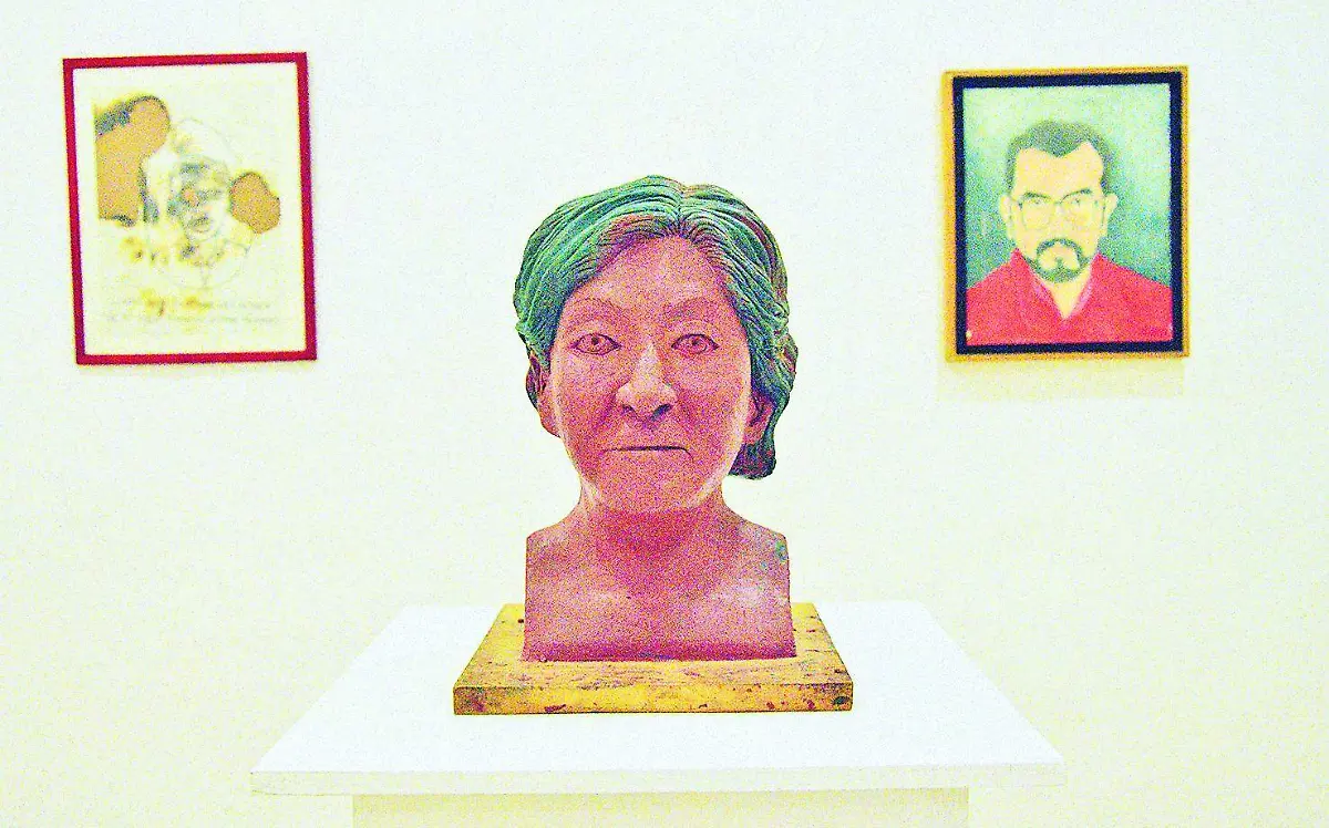 Clan es un altar para los integrantes de la familia que han fallecido.