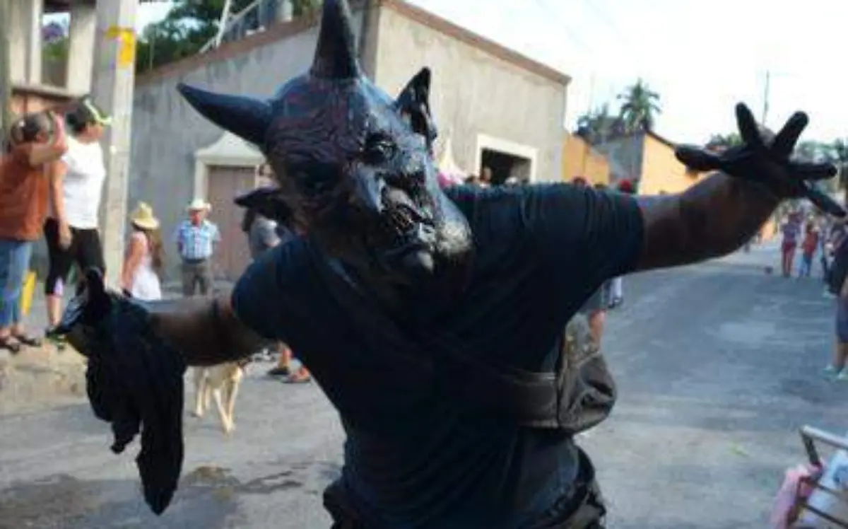 Diablos de la mojiganga. Mazatepec, Morelos