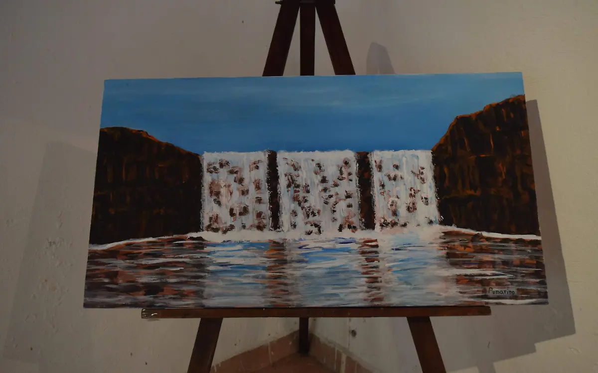 Exposición Acrílicos de Pumarino