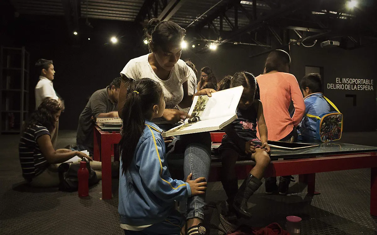 32 H1 La Universal (2)