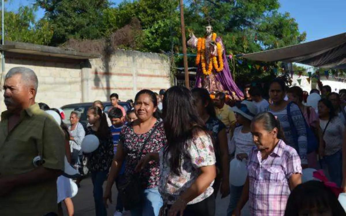 Novenario de San Lucas antes de la fiesta. Mazatepec, Morelos