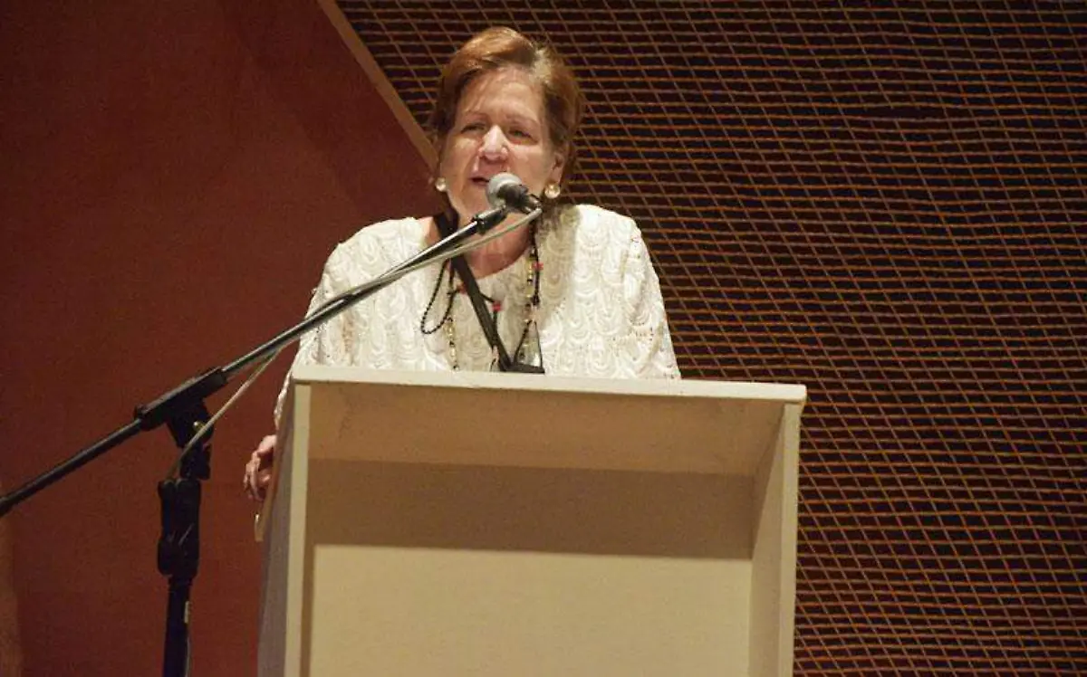 lya-gutierrez-quintanilla