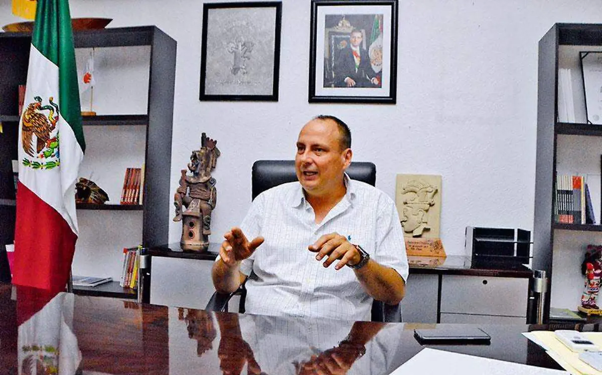 Ahorita no he tenido ninguna amenaza, ningún problema, se trata de darle continuidad a la administración