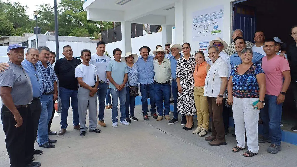 recorrido-planta-tratadora-aguas-residuales-tequesquitengo-angelina-albarran