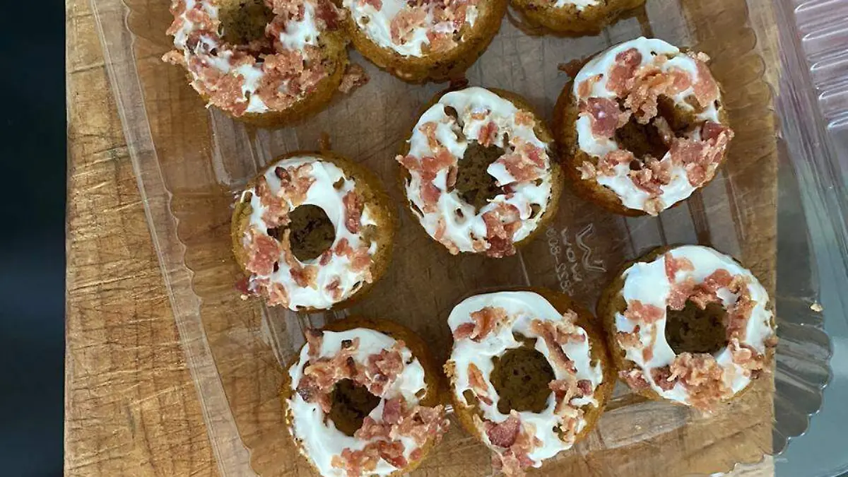 Trabajan con gente cercana a veterinarias para mantener la salud de los perritos.