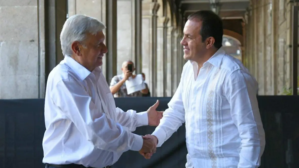 Andrés Manuel López Obrador y Cuauhtémoc Blanco